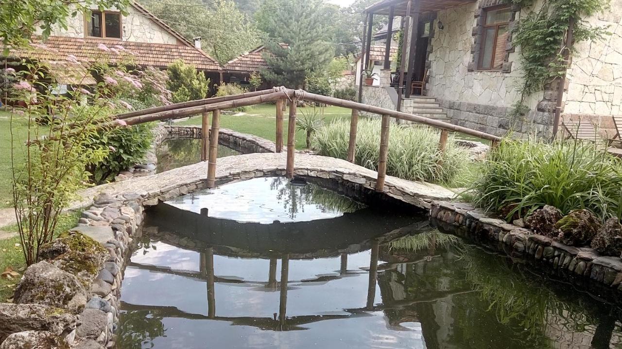 לינה וארוחת בוקר דיליג'אן Eco Garden מראה חיצוני תמונה